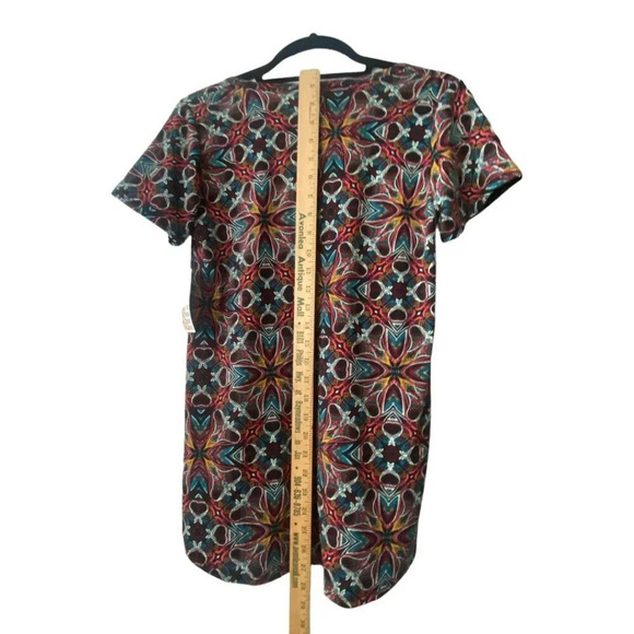 LuLaRoe Classic XS Paisley T-Shirt Womens Short Sleeve Multicolor Stretch - Picture 8 of 12
